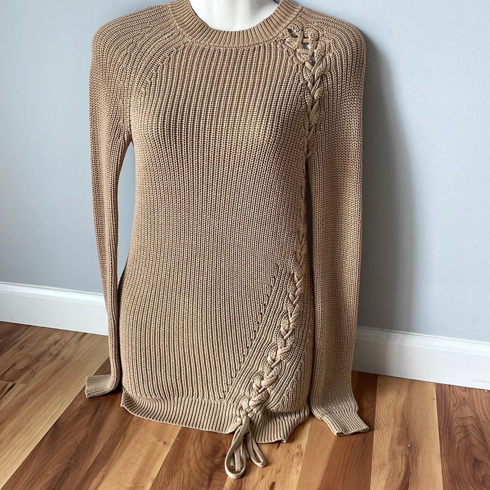 Bebe sweater